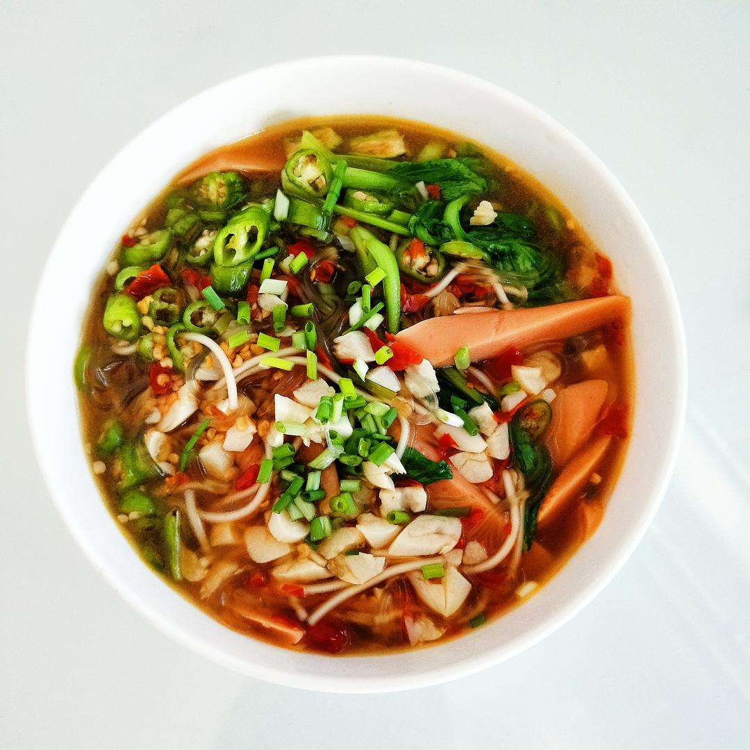 酸辣粉丝汤的做法
