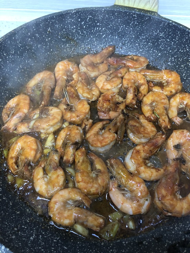 香酥茶叶虾的做法