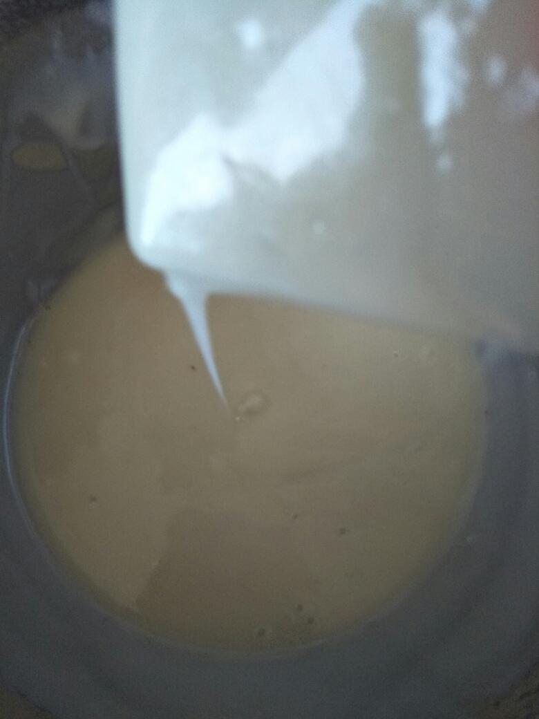 可以拉丝的肉松小贝的做法 步骤2