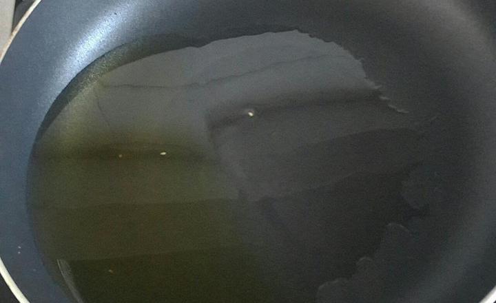 【牛肉丁辣子酱的做法步骤图,怎么做好吃】〣