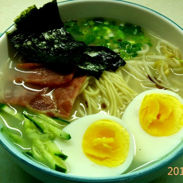 【日本豚骨拉面图片】天才白痴梦-1