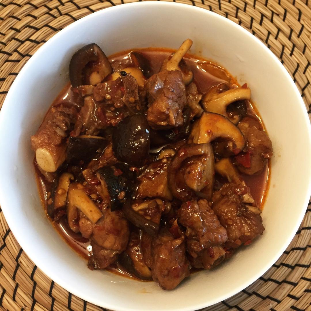 香菇烧排骨