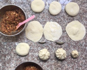 不用揉面的馅饼的做法 步骤2