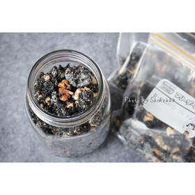 【芝麻核桃糖图片大全-简单煮意的芝麻核桃糖