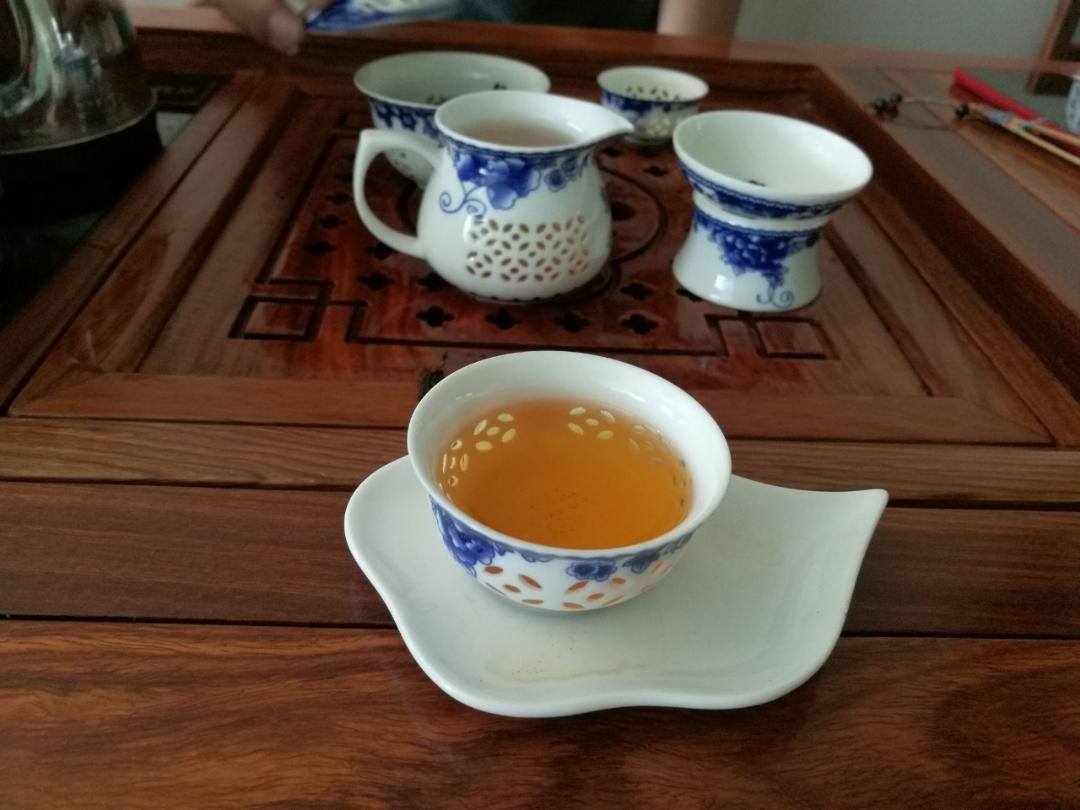 嫩芽小蜗牛做的喝茶聊天