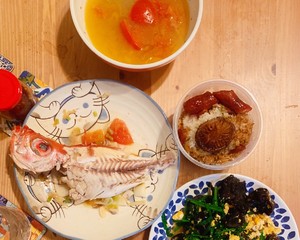 番茄炖木棉鱼/大眼鸡的做法 步骤3
