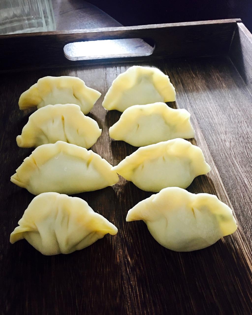 回望廊桥做的大肚饺子包法——后附视频 (胡萝卜牛肉馅儿)