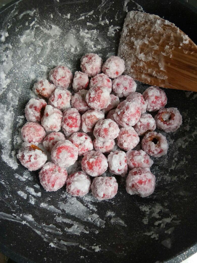 凤飞鸢做的easy山楂糖雪球