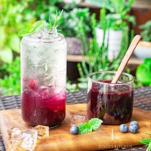 蓝莓果酱和气泡水的做法 步骤7