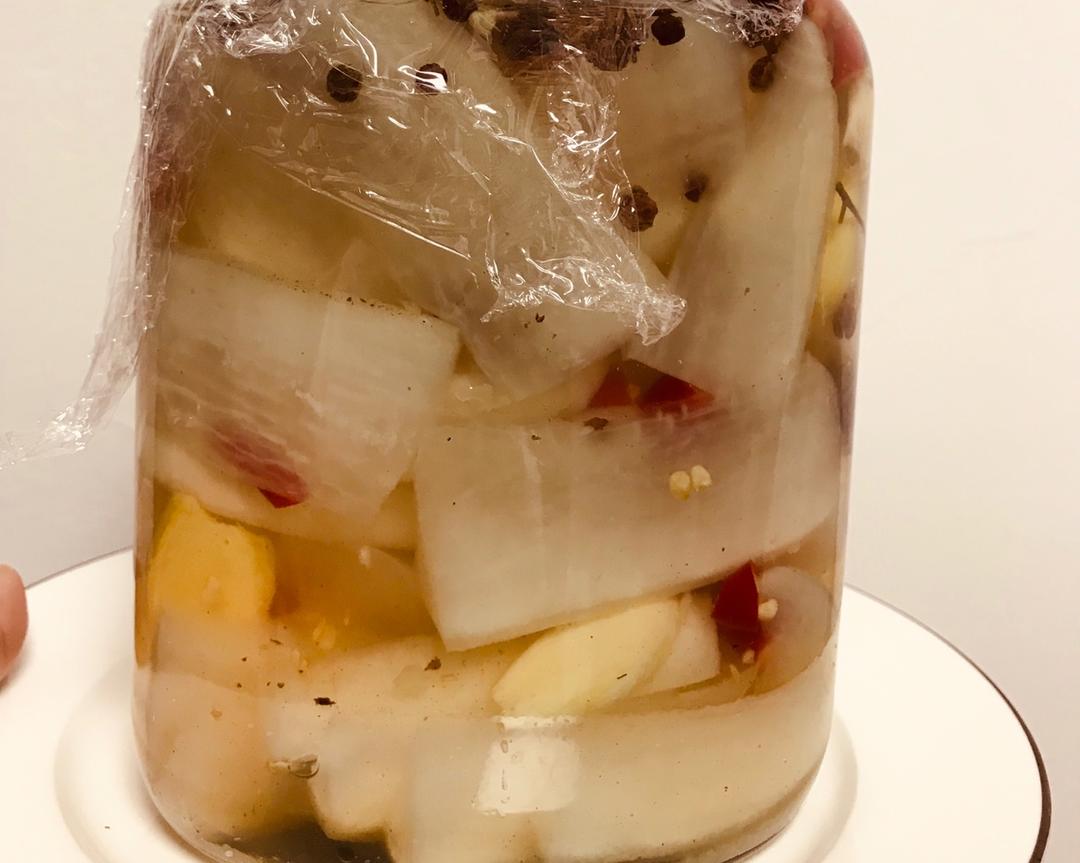 【腌萝卜的做法步骤图,腌萝卜怎么做好吃】闲狗喝粥