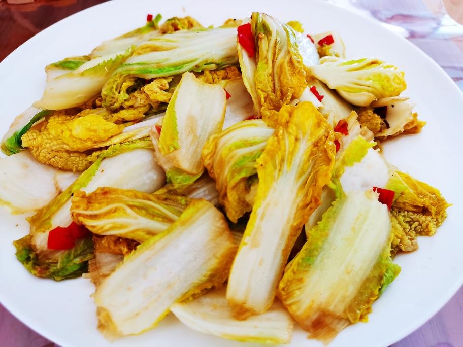 剁椒炒娃娃菜