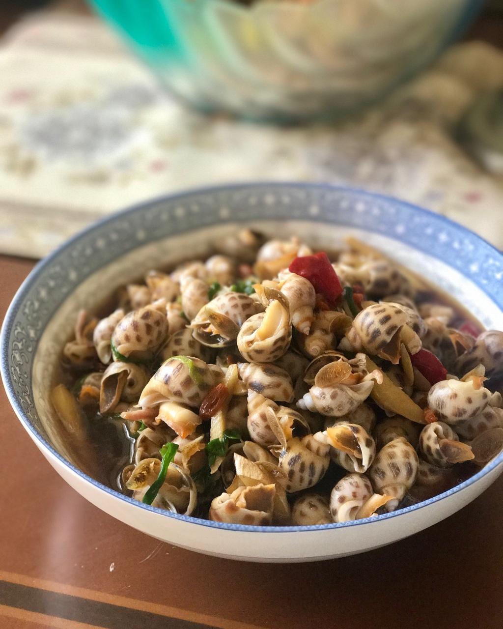 小鸟厨房做的老酒煮花螺
