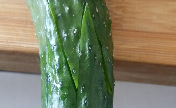 黄瓜花的简单雕刻