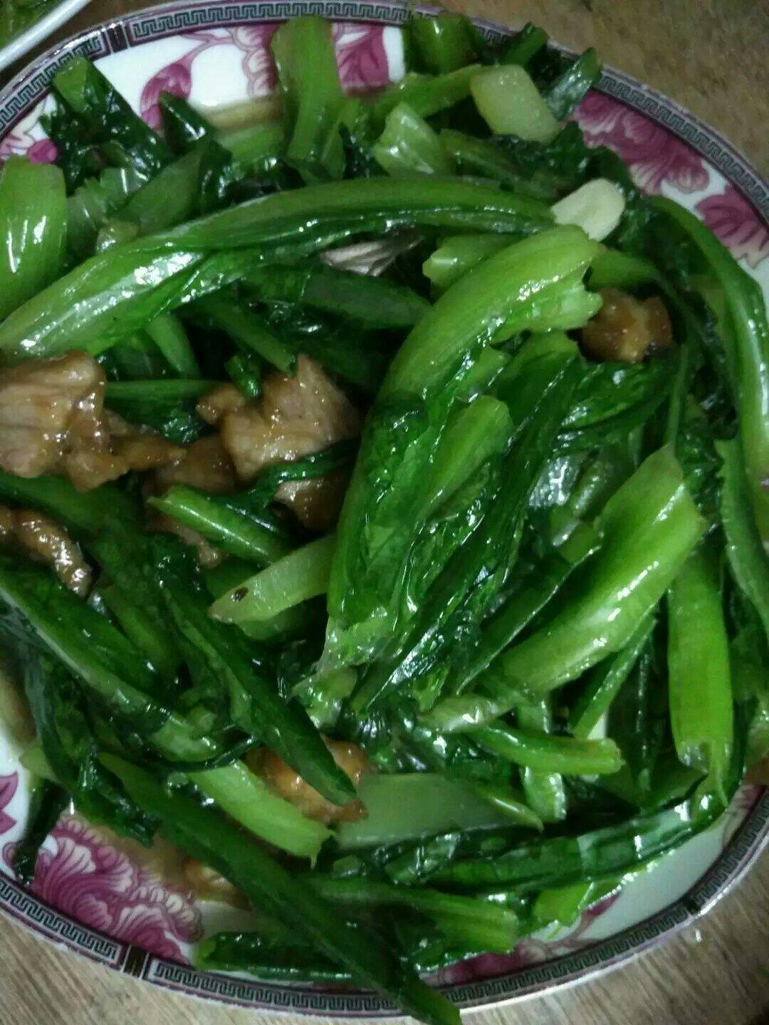 桃子1379002做的肉炒油麦菜