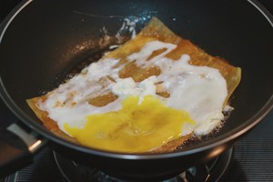 香香喷喷的烤冷面的做法 步骤2