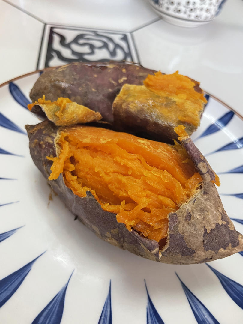 糖美妞儿做的烤红薯