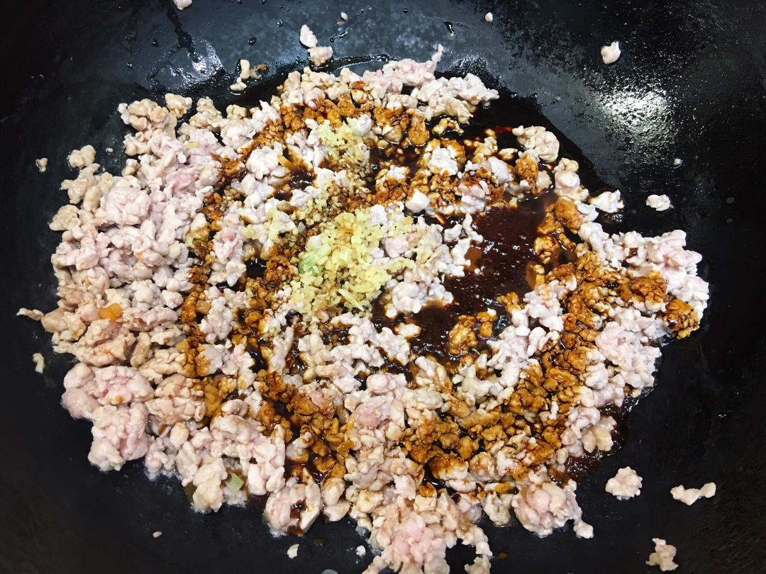 肉末豇豆包子