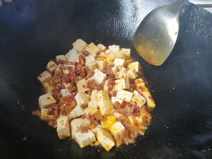 【正宗川菜】四川家常菜麻婆豆腐的做法 步骤7