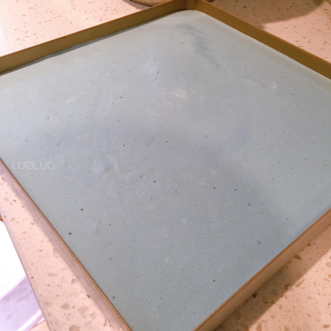 【蝶豆花奶油蛋糕卷-正反面示范的做法步骤图】LUOLUO的厨房-制作