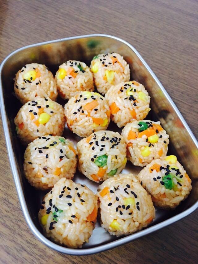 sunny蓝齐儿做的饭团