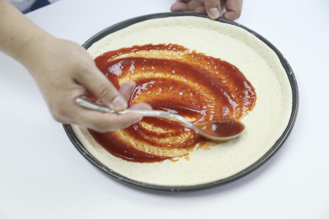 【绝代双“椒”披萨的做法步骤图，怎么做好吃】奶酪大师工作室-制作