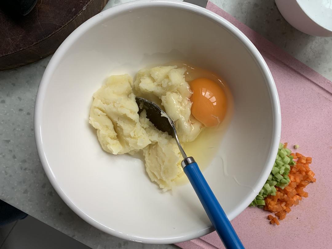 宝宝辅食之土豆蛋肠