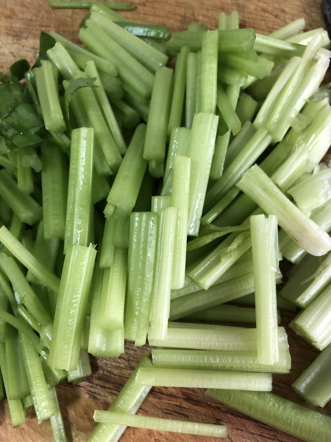 小炒芹菜