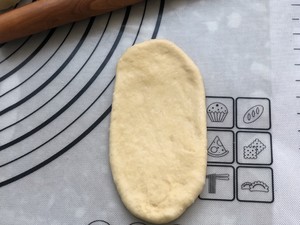 黑芝麻辮子面包的做法 過程7