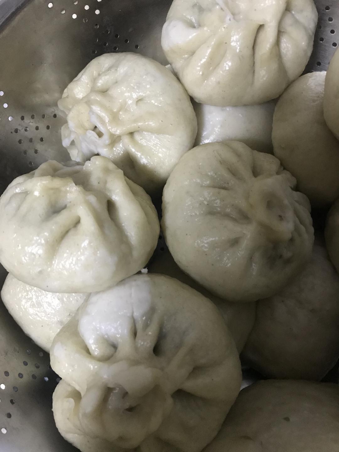 蒸包子