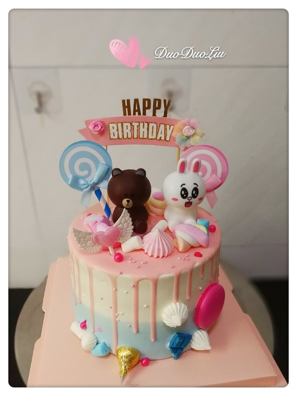 朵朵留做的少女心布朗熊可妮兔马卡龙色可爱晕色蛋糕