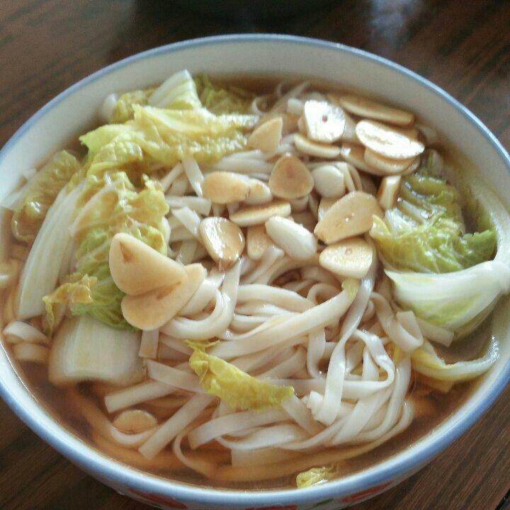 张厨师长做的蒜面条