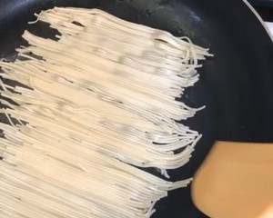 挂面版烤冷面(不用煮面条)的做法 步骤5