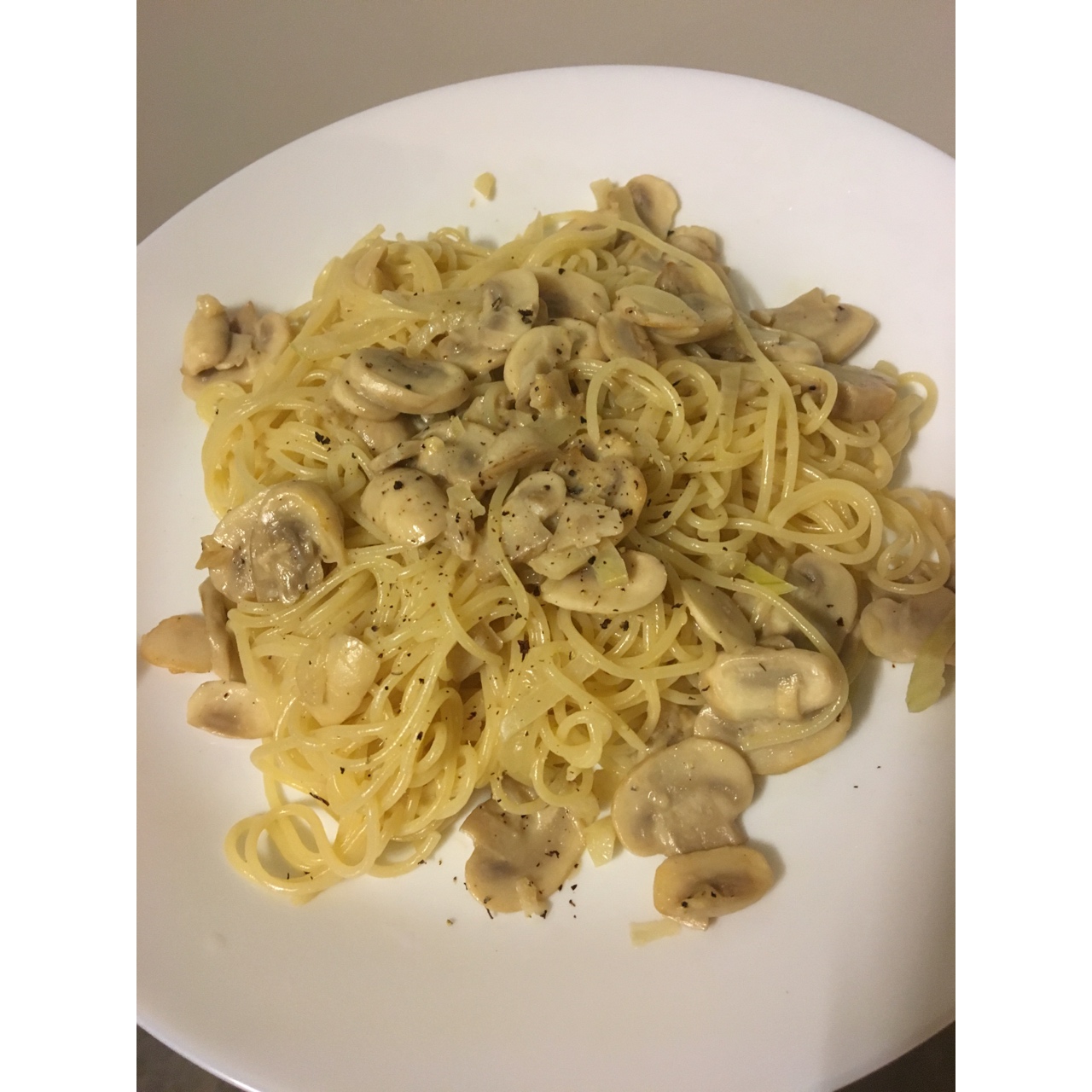 白酱意面 pasta alfredo