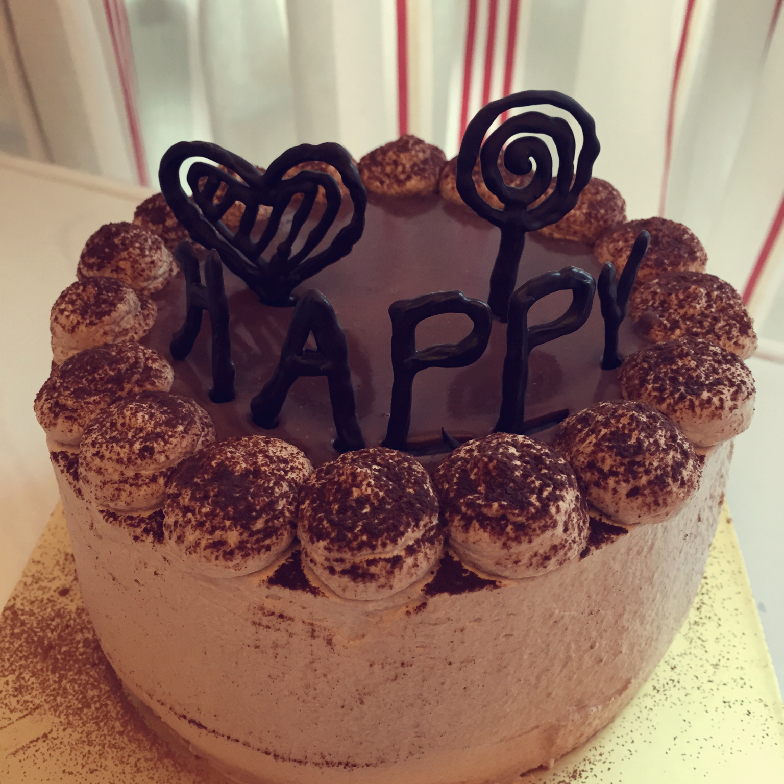牙小月做的巧克力生日蛋糕