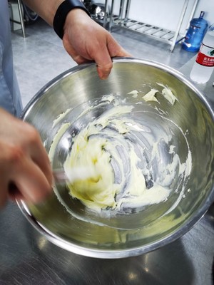 网红爆款冰乳酪的做法 步骤8