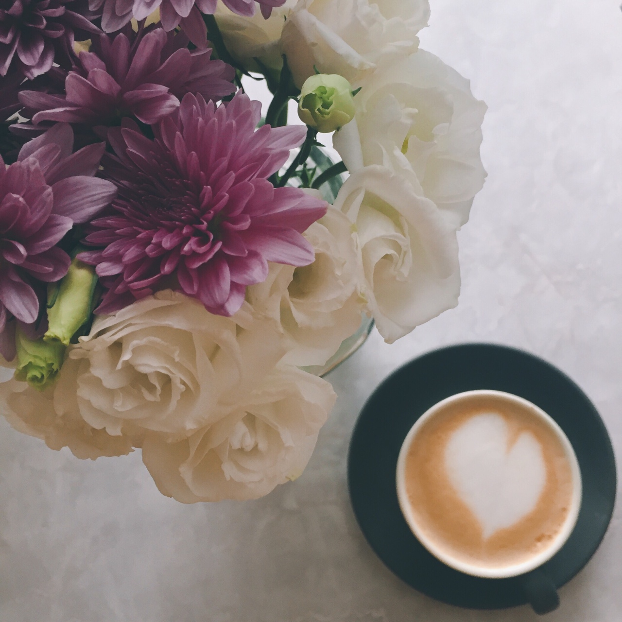 莎莎兔做的咖啡与花