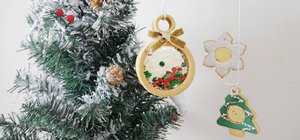 CHRISTMAS *的封面