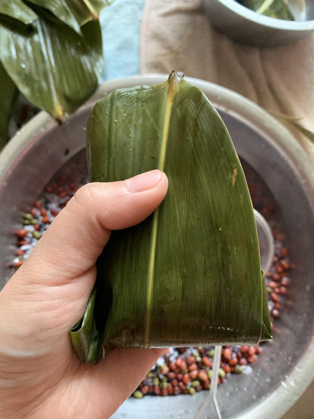 粽子(四角粽子包法)的做法 步骤5