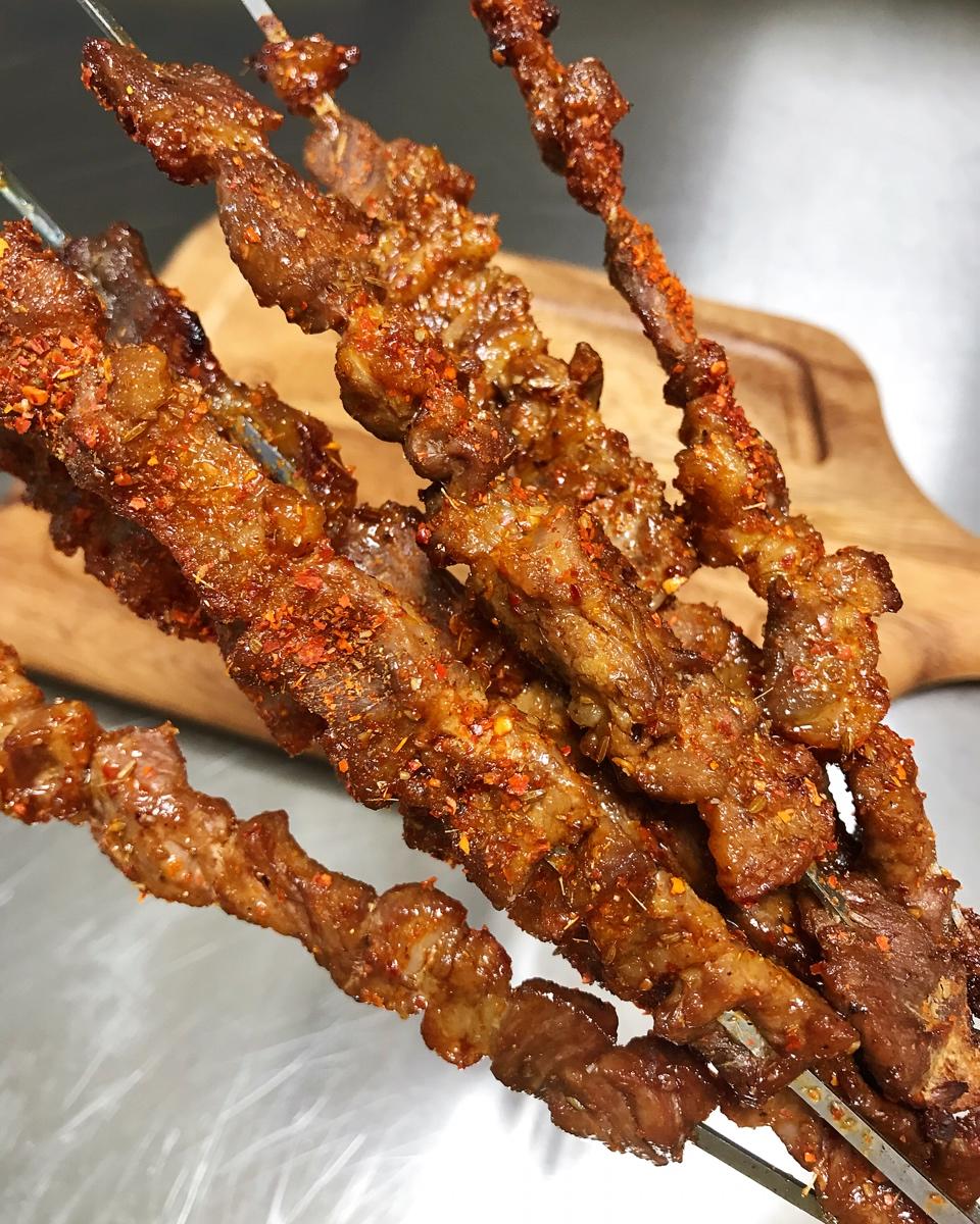淡阳斜照做的羊肉串