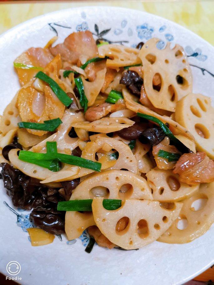 莲藕炒肉