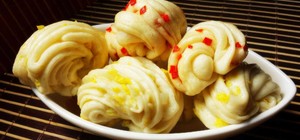饼子包子米饭团~的封面