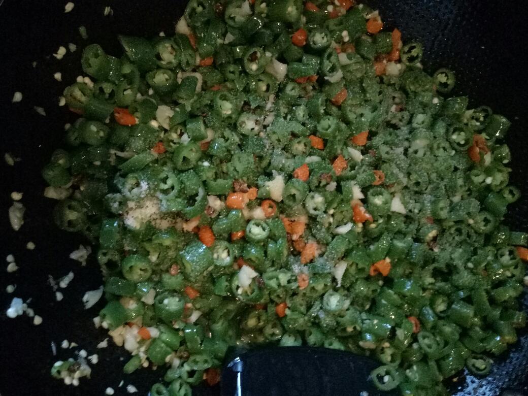 【辣椒肉酱的做法步骤图,辣椒肉酱怎么做好吃