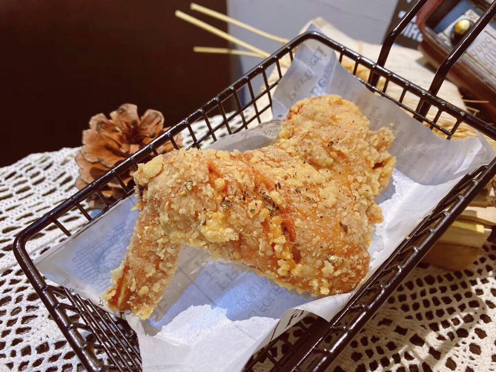 蒜香炸鸡全翅
