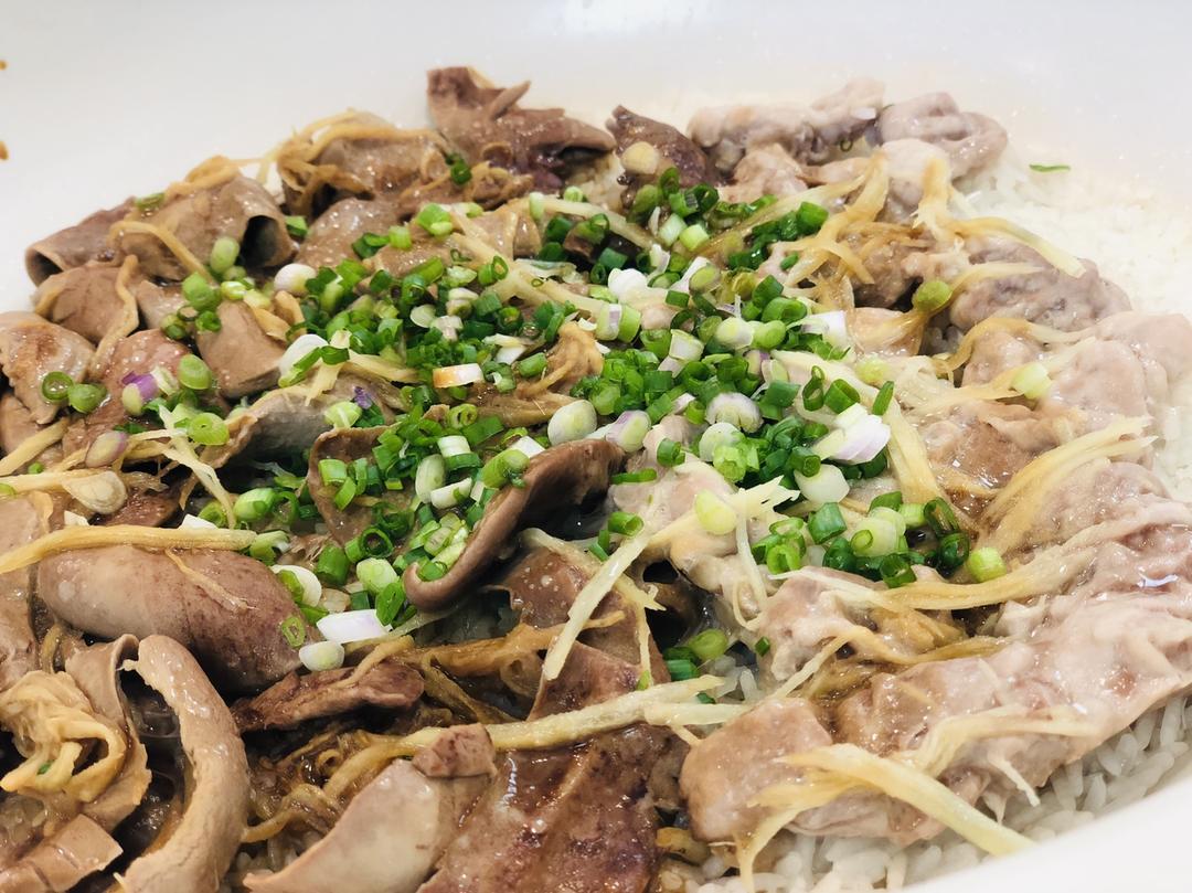 猪腰煲仔饭