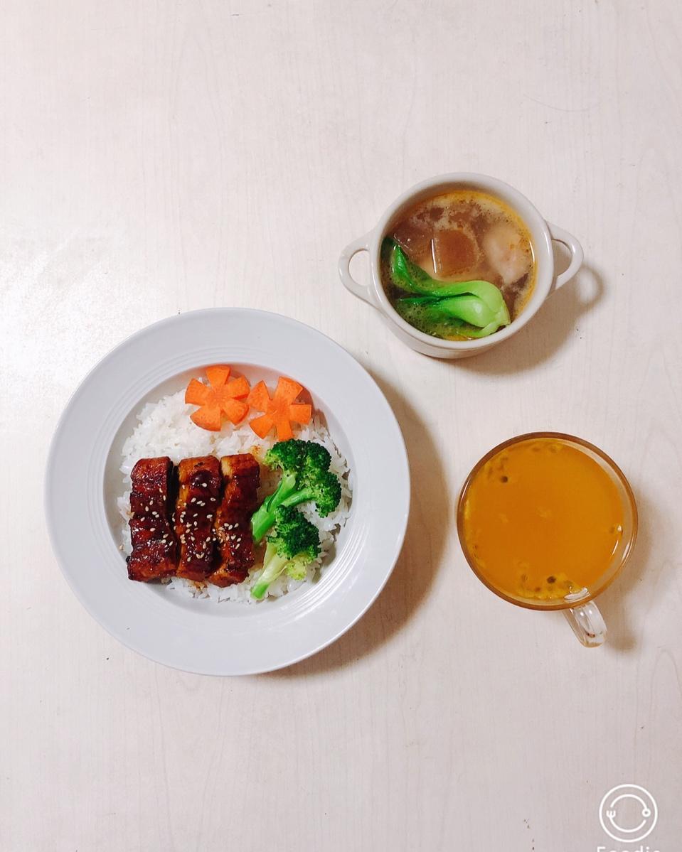 咖啡加点儿妍做的蒲烧鳗鱼饭