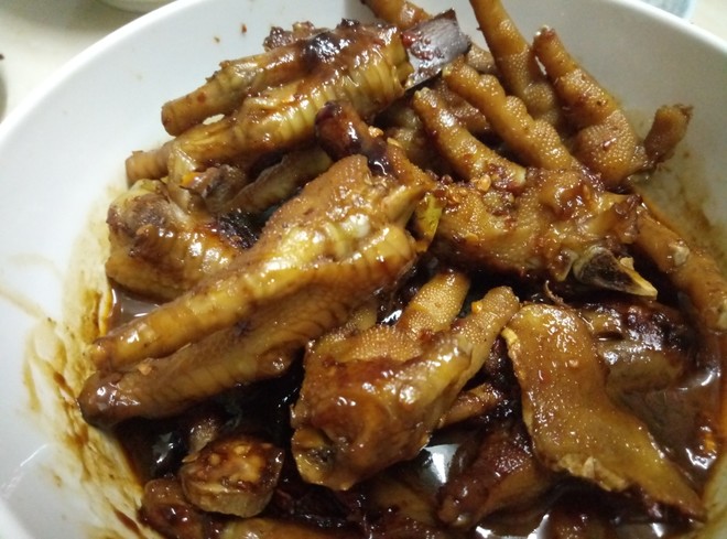 菜品卤鸡爪湖南口味版飞辉辉辉鸡爪洗净剪去皇后切指甲螺菜谱图片