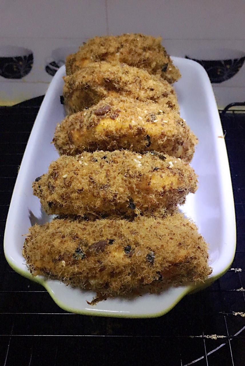 坚强de乌龟做的海苔肉松蛋糕