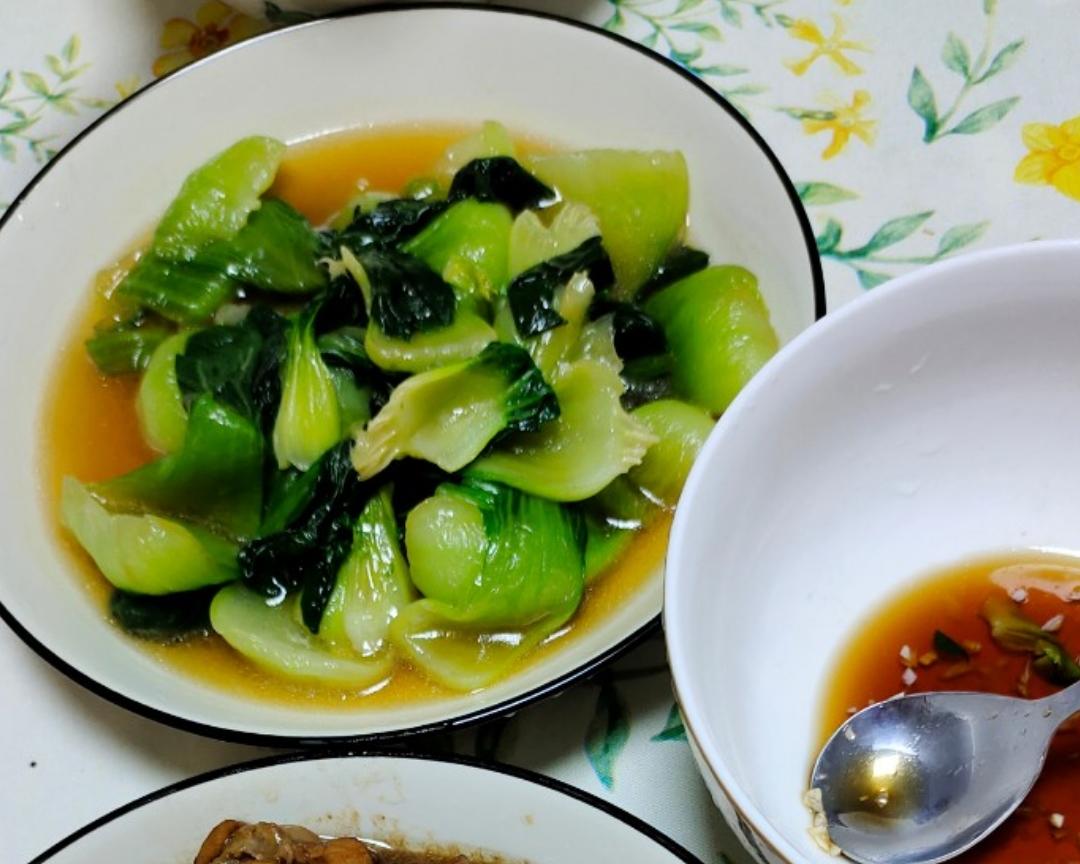 水油焖油菜