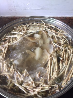 海底椰雪梨膏的做法 步骤2