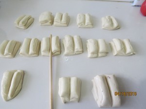 迷你小油条的做法